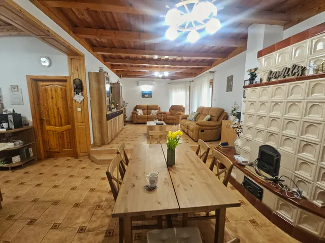 Eladó ház Mikepércs 120 nm