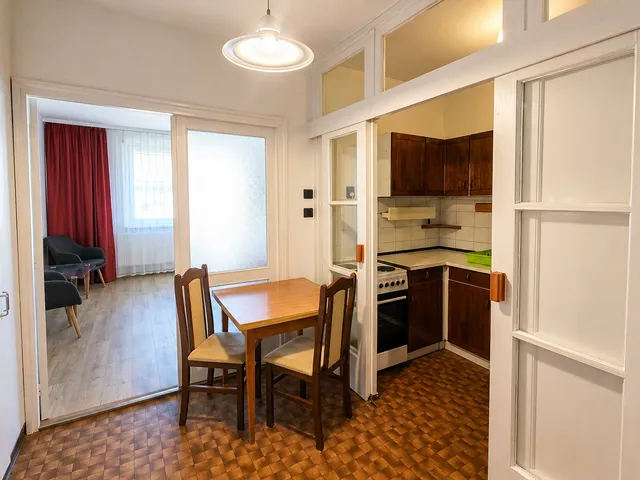 Kiadó lakás Debrecen, Úrrétje, Vezér utca 38 nm