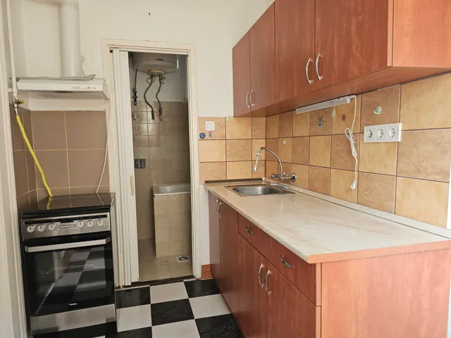 Kiadó ház Debrecen, Belváros 29 nm