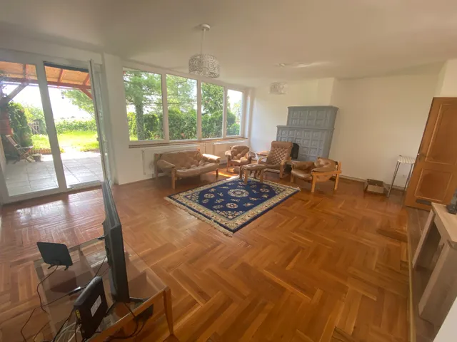 Eladó ház Esztergom, Szenttamás 220 nm