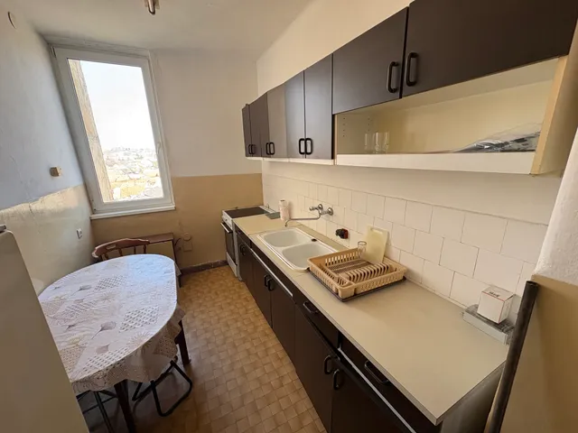 Eladó lakás Esztergom, Ripária, Erzsébet királyné utca 54 nm