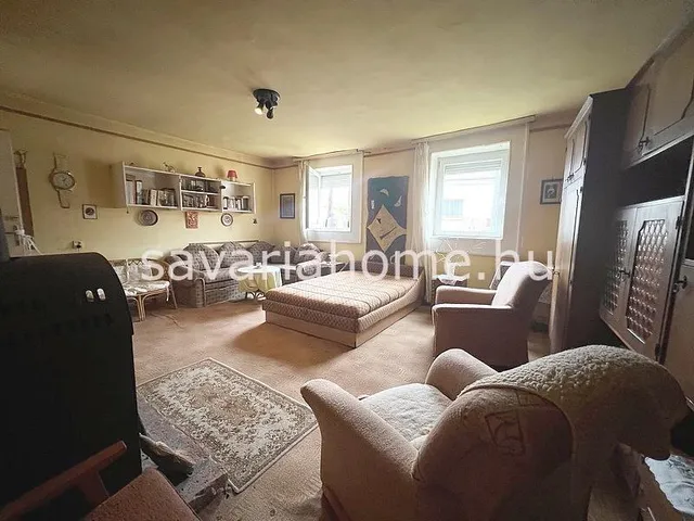 Eladó ház Kám 1800 nm