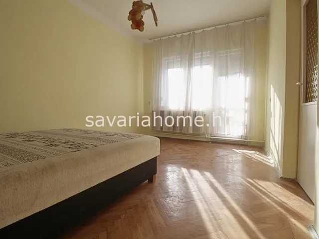 Eladó lakás Szombathely, Ifjúsági lakótelep 64 nm