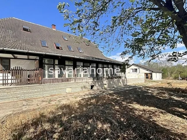 Eladó ház Sárvár 300 nm