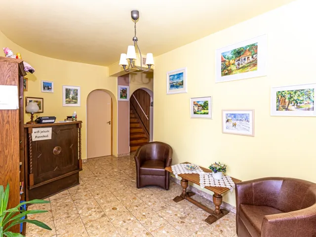 Eladó kereskedelmi és ipari ingatlan Abaliget 330 nm