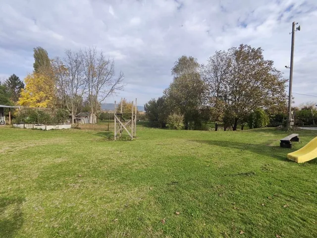 Eladó mezőgazdasági ingatlan Bakonya 160 nm