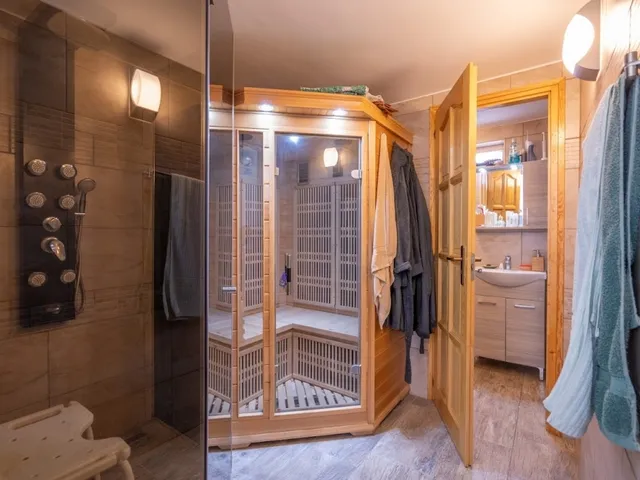Eladó ház Pécs, Szabolcsfalu 186 nm
