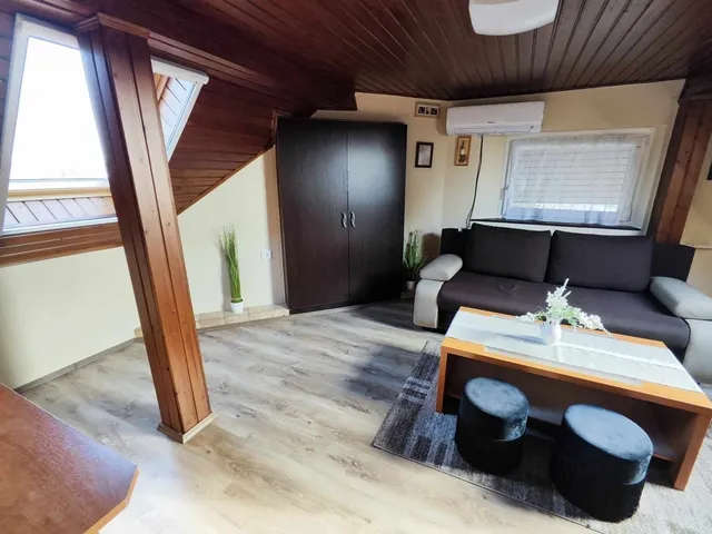 Eladó kereskedelmi és ipari ingatlan Harkány 540 nm