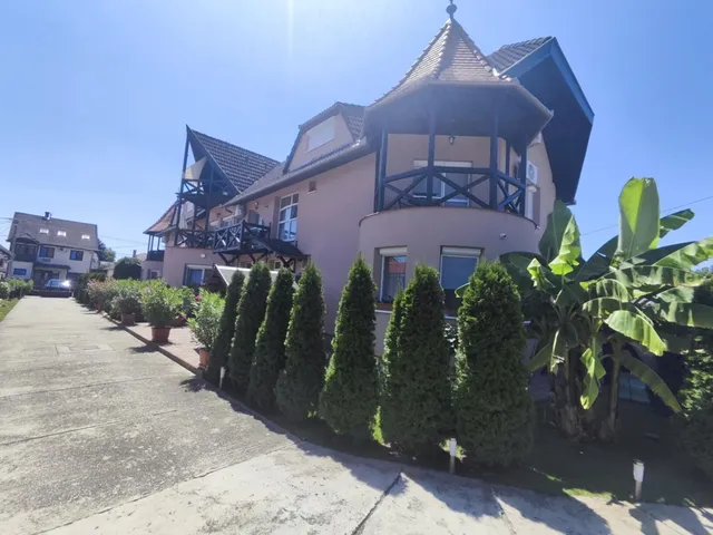 Eladó kereskedelmi és ipari ingatlan Harkány 540 nm