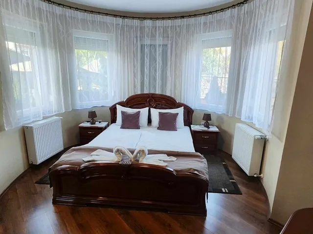 Eladó kereskedelmi és ipari ingatlan Harkány 540 nm