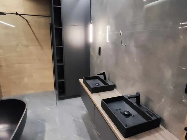 Eladó kereskedelmi és ipari ingatlan Pécs, Belváros 90 nm