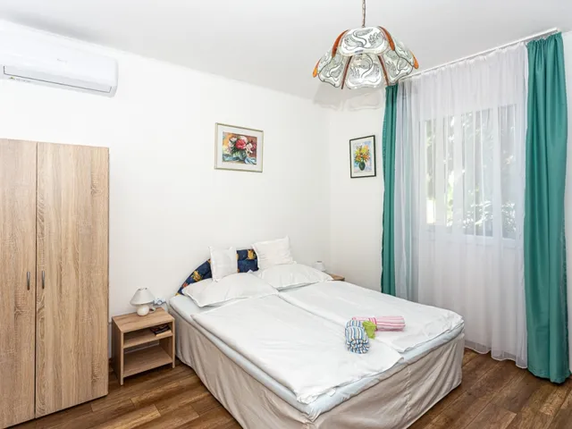 Eladó ház Abaliget 330 nm