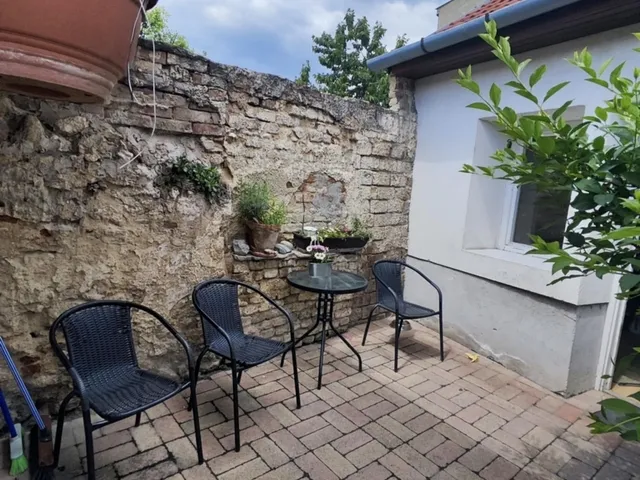 Eladó ház Pécs, Ledina 120 nm