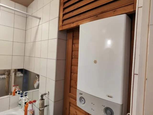 Kiadó lakás Pécs, Uránváros 45 nm