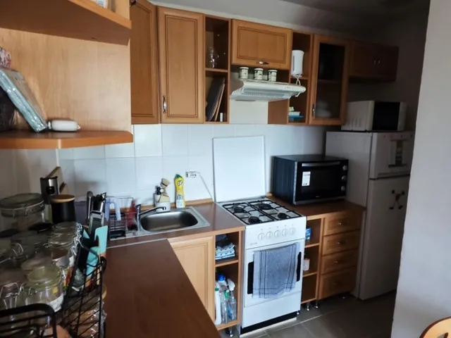 Kiadó lakás Pécs, Uránváros 45 nm