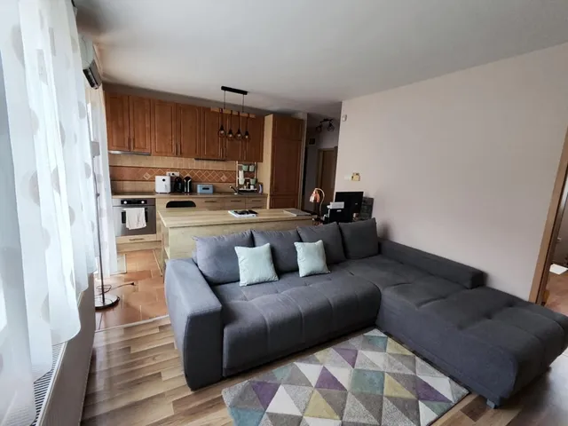 Eladó lakás Pécs 61 nm