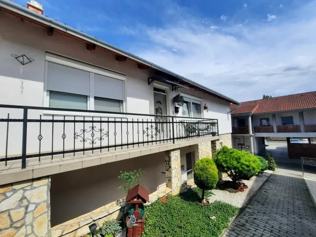 Eladó ház Mecseknádasd 80 nm