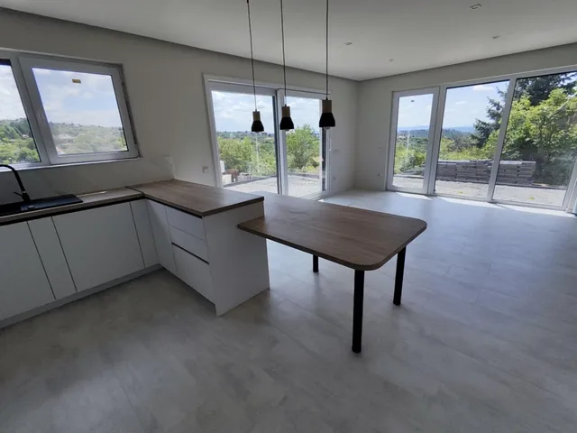 Eladó ház Pécs, Mecsekoldal 115 nm