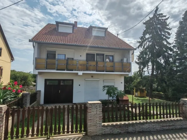 Eladó ház Szentlászló 160 nm