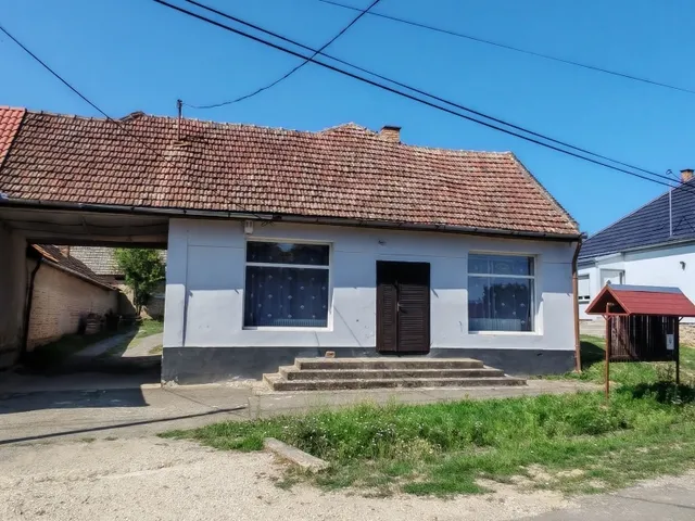Eladó ház Somogyhárságy 170 nm