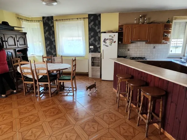 Eladó ház Bogád 126 nm