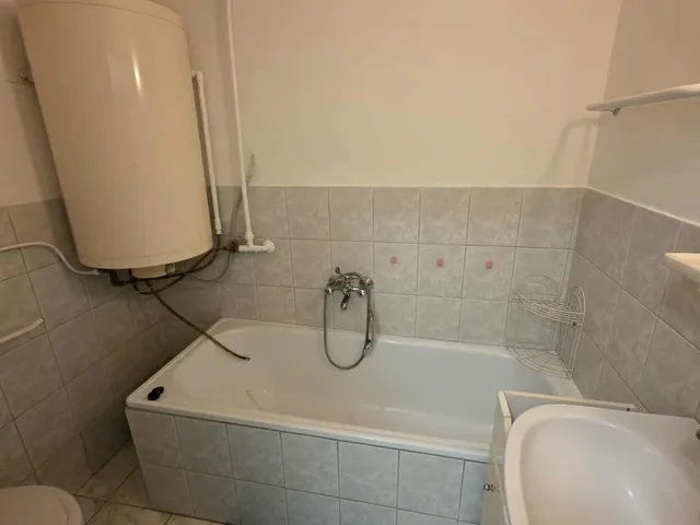 Eladó lakás Pécs, Belváros 22 nm