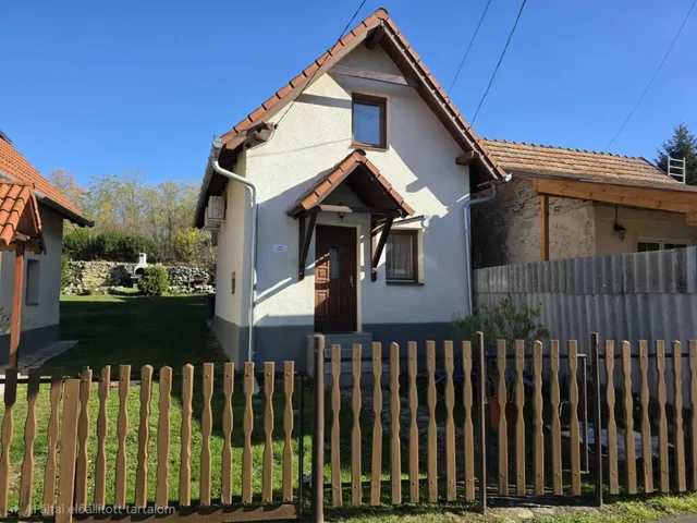 Eladó ház Abaliget 54 nm
