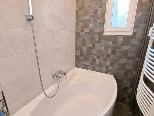 Kiadó lakás Pécs, Uránváros 54 nm