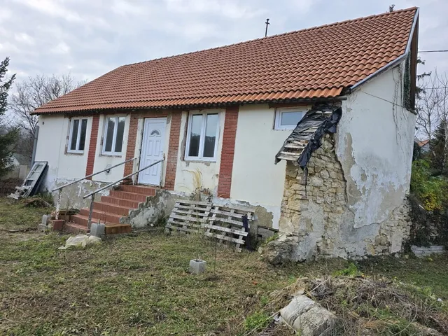 Eladó ház Mánfa 60 nm