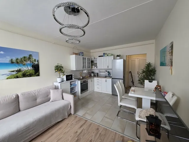 Eladó lakás Pécs, Kertváros 52 nm