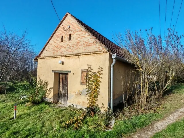 Eladó mezőgazdasági ingatlan Szigetvár 50 nm