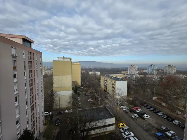 Eladó lakás Pécs, Kertváros 63 nm