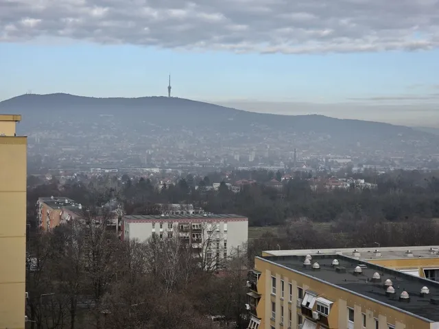 Eladó lakás Pécs, Kertváros 63 nm