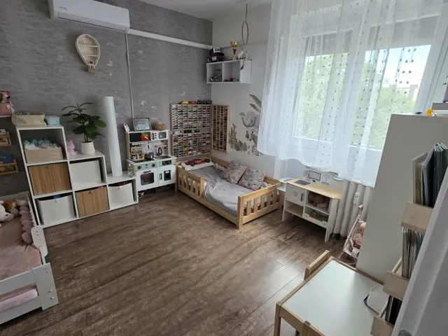 Eladó lakás Pécs, Kertváros 52 nm