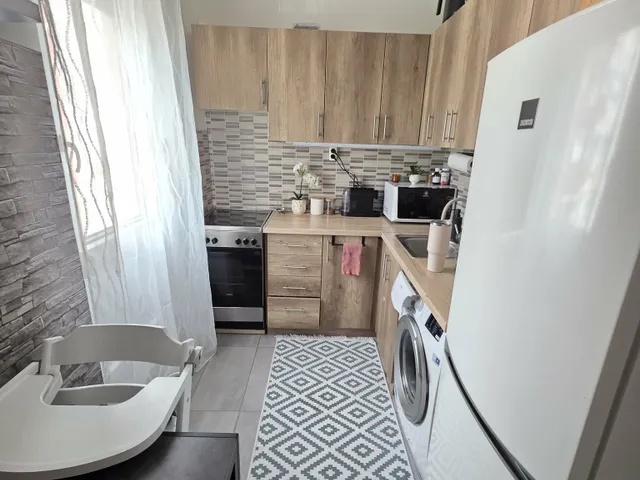 Eladó lakás Pécs, Kertváros 52 nm