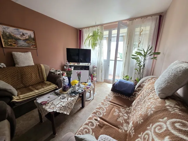 Eladó lakás Pécs, Kertváros 68 nm