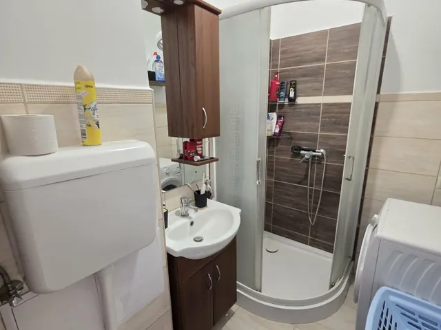 Eladó lakás Pécs, Egyetemváros 35 nm