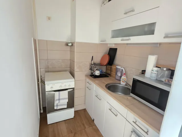 Eladó lakás Pécs, Egyetemváros 35 nm