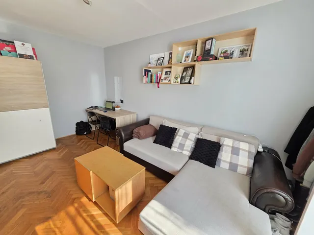 Eladó lakás Pécs, Egyetemváros 35 nm