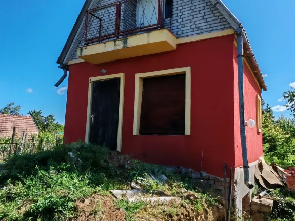 Eladó ház Szigetvár 25 nm