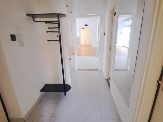 Kiadó lakás Pécs, Belváros 90 nm