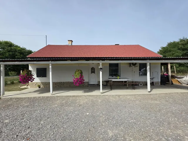 Eladó ház Csányoszró 65 nm