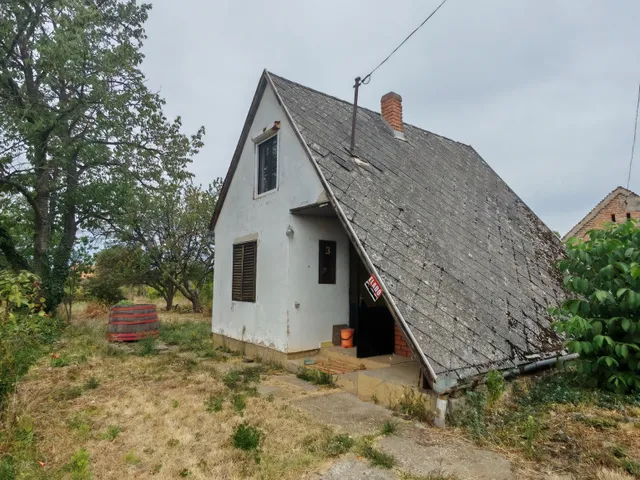 Eladó mezőgazdasági ingatlan Szigetvár 40 nm