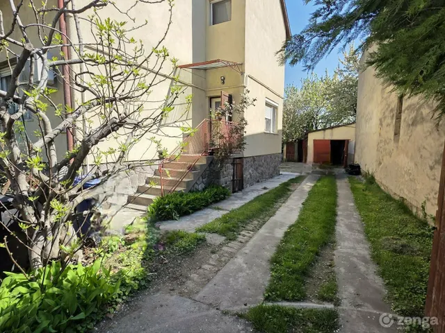 Eladó lakás Pécs, Budai városrész 89 nm
