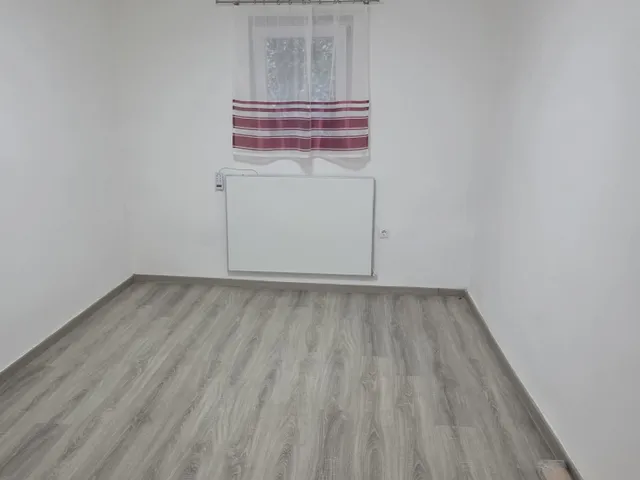 Eladó lakás Pécs 27 nm