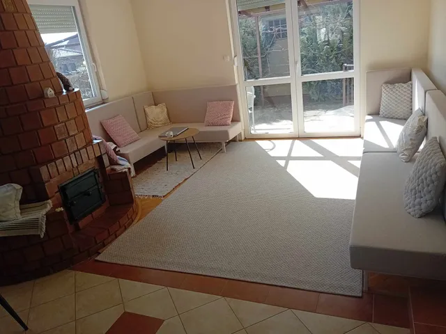 Eladó ház Pomáz 184 nm