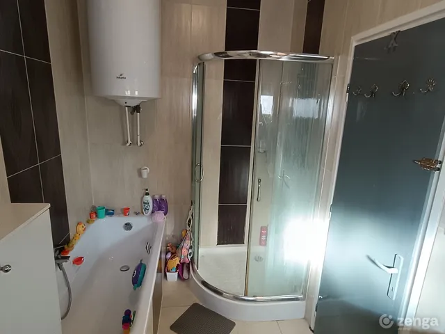 Eladó ház Berettyóújfalu, Hajdú u. 8/A 171 nm