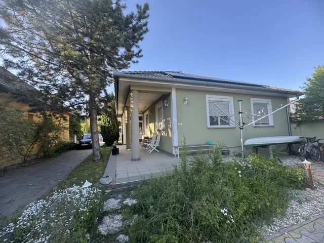 Eladó ház Vámosszabadi 135 nm