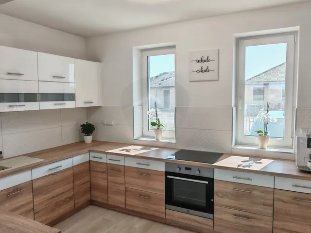 Eladó ház Győrság 120 nm