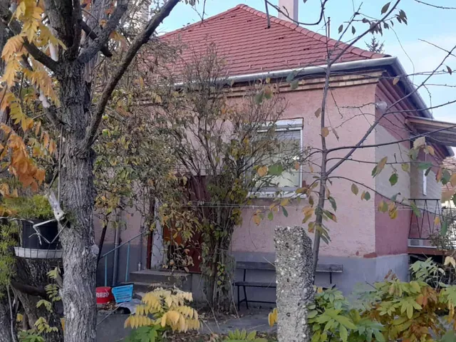 Eladó ház Győr, Likócs 100 nm